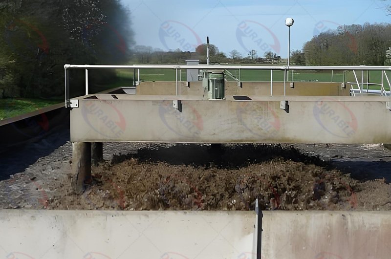 Sewage plant sludge treatment