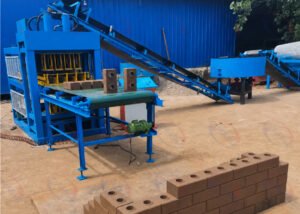 Hydraulic Brick Machines: Better Quality, Fewer... Hydraulic Brick Machines: Better Quality, Fewer...